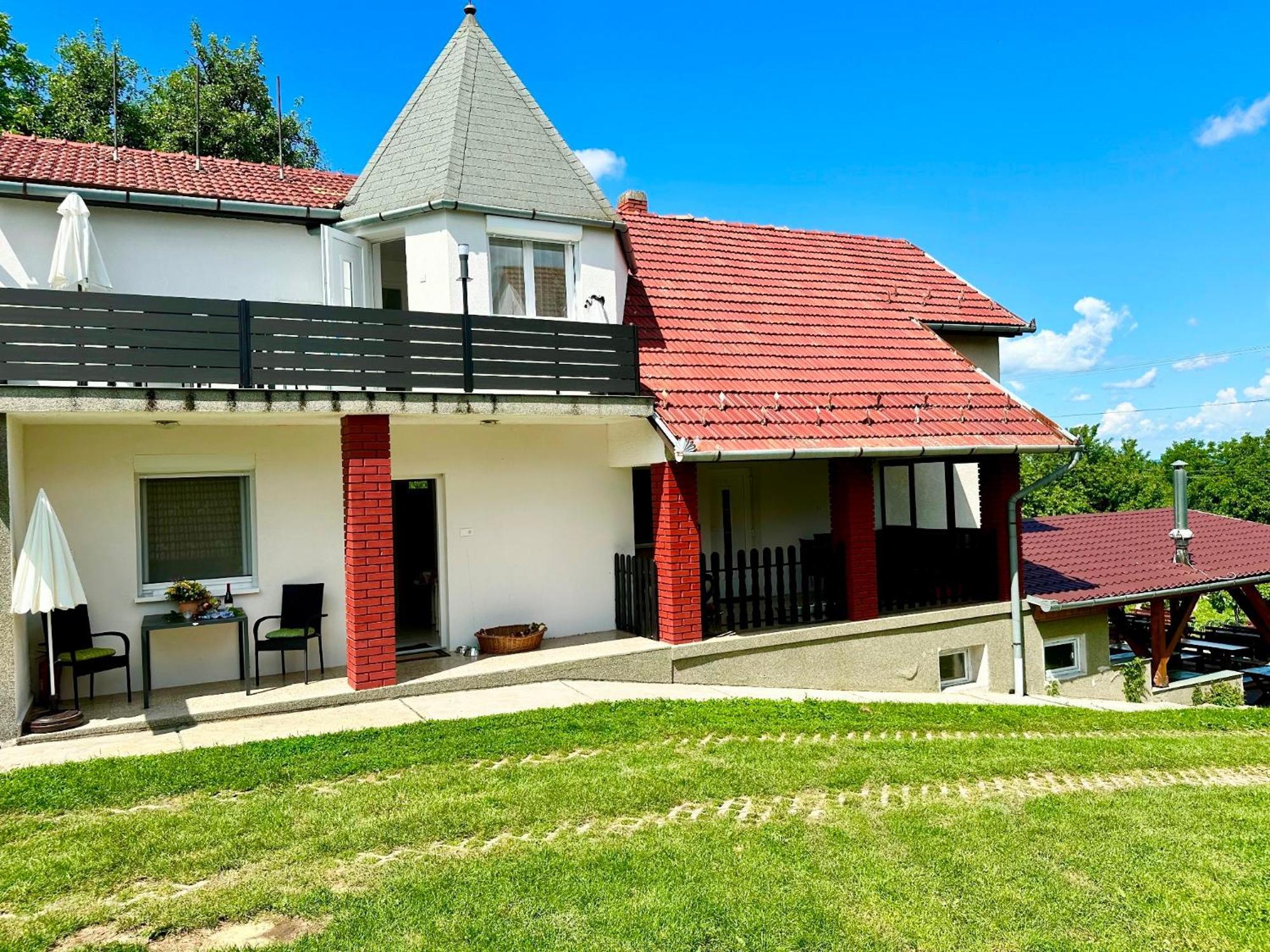 Szent Orban Panzio - Kutyabarat Apartmanok Zalakaros Zewnętrze zdjęcie
